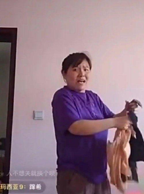 娱乐君吃瓜郭老师,郭老师吃瓜背后的故事